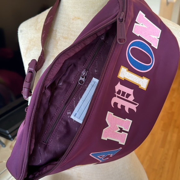 CHAMPION sling pack - Picture 3 of 3